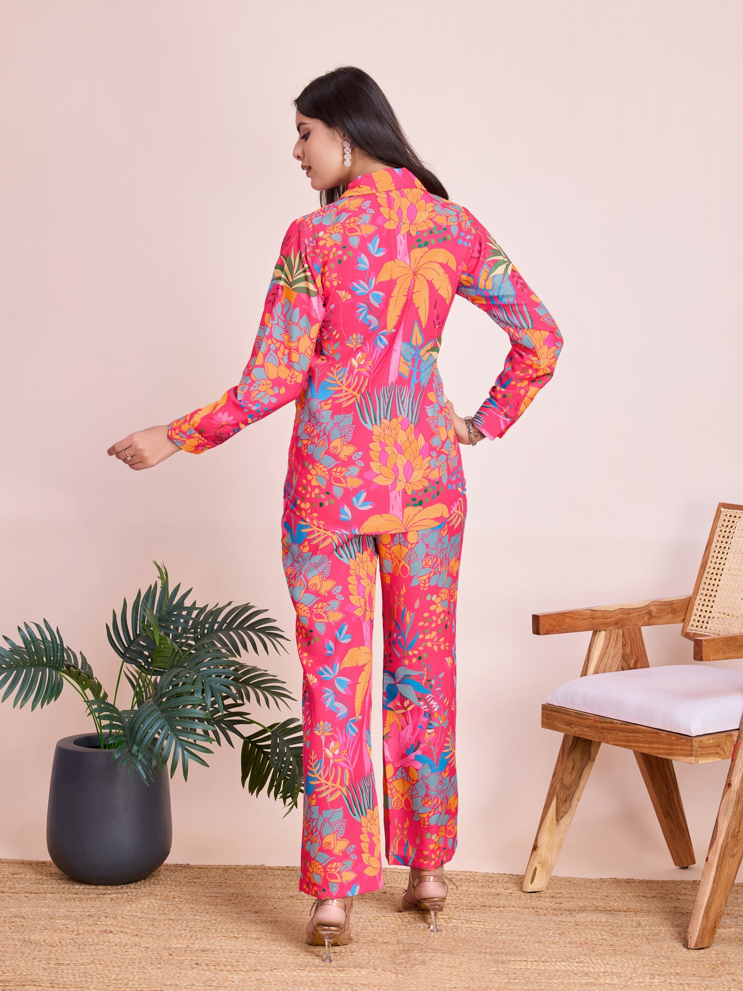 Pink Floral Print Rayon Co-ord Set β Stylish & Comfortable Outfit