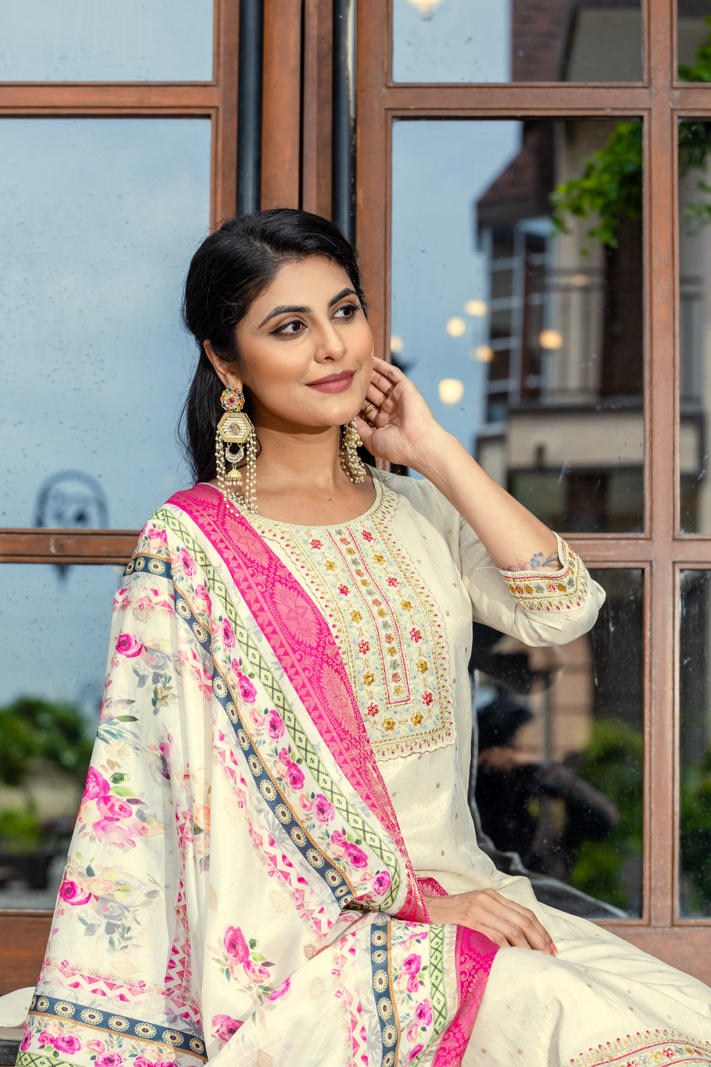 Elegant Cream Embroidery Kurta Pant Set