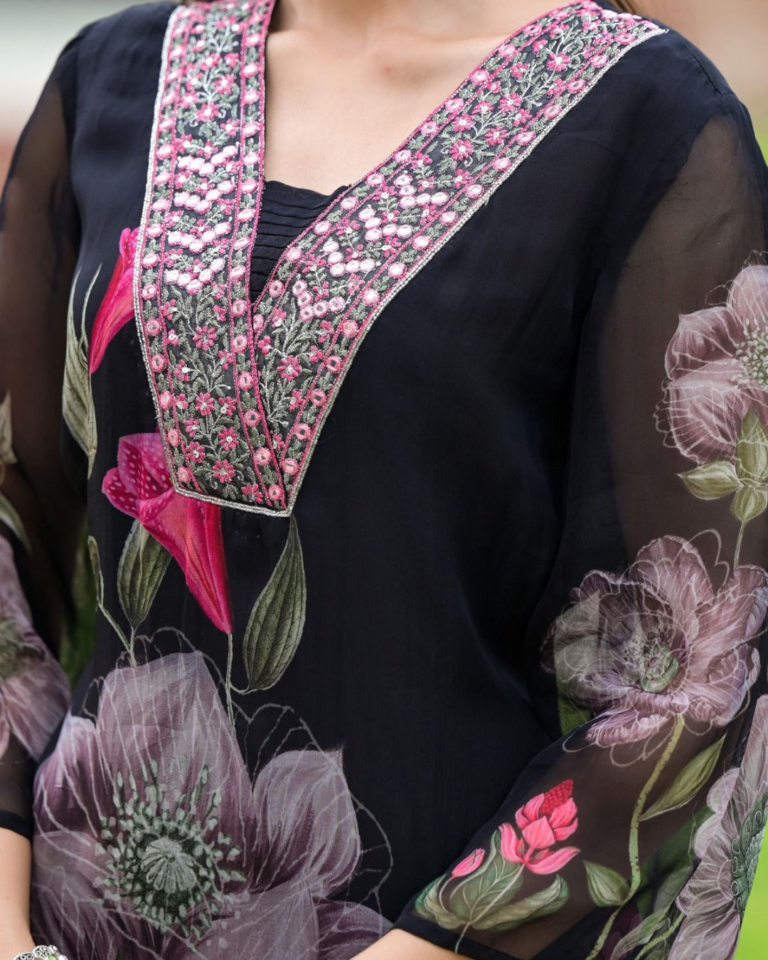 Black Floral Print Embroidered Yoke Kurta Set with Dupatta β Elegant Ethnic Wear for Women