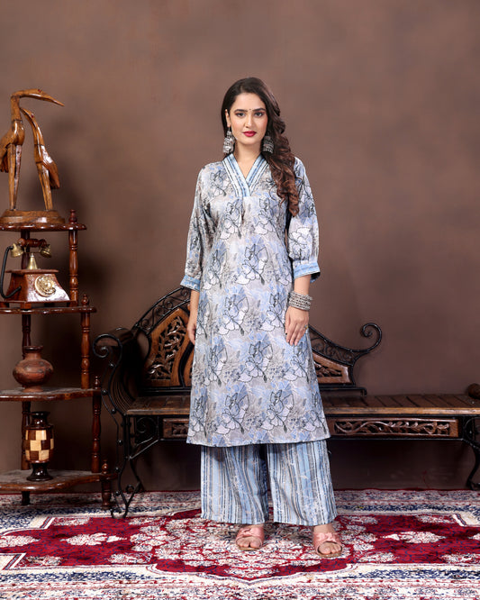 Grey V-Neck Floral Print Kurta Palazzo Set in Muslin Fabric – Elegant & Breezy