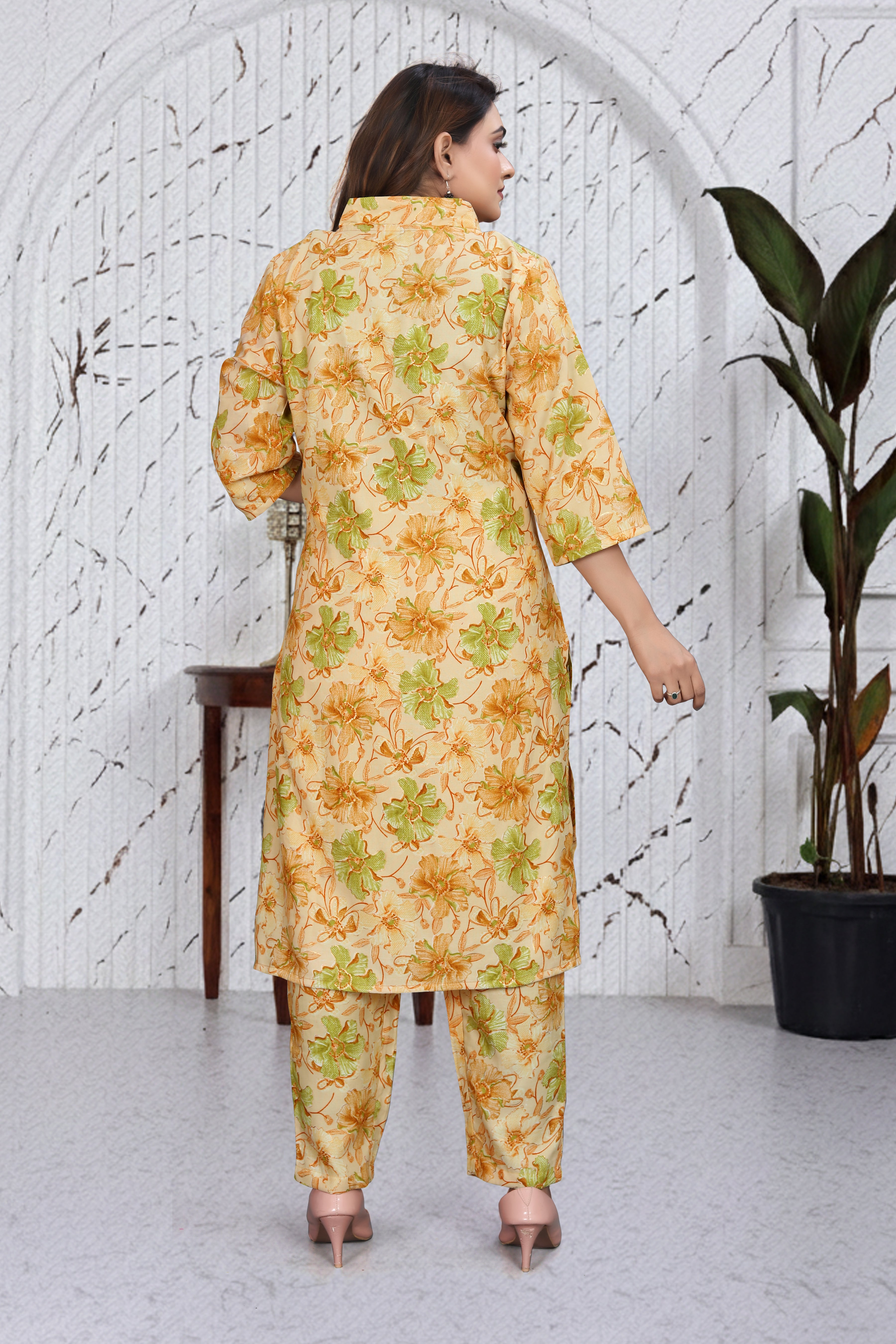 Pastel Floral Co-Ord Kurti Set | Elegant Top & Bottom Ethnic