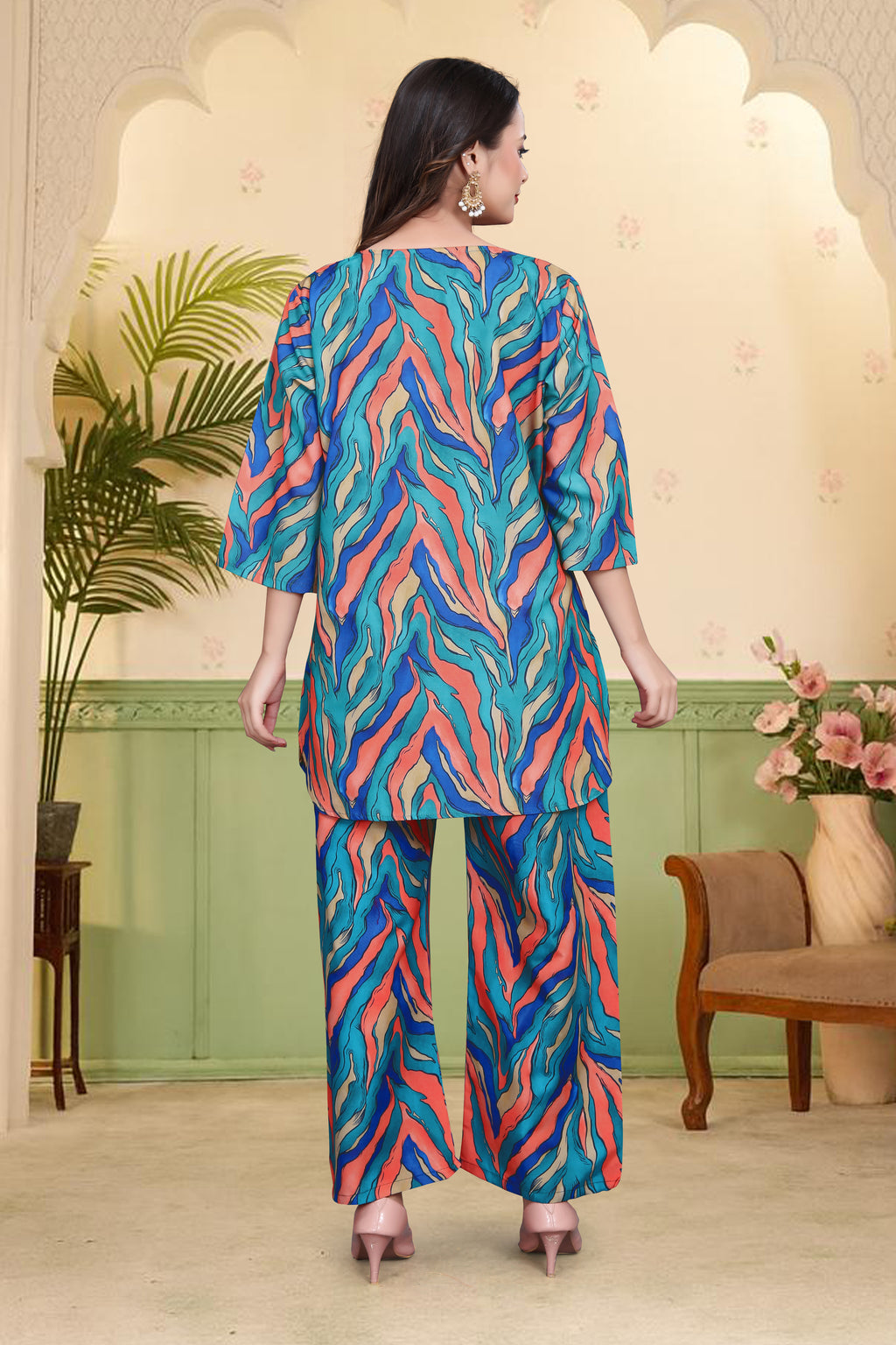 Abstract Wave Print Co-Ord Set