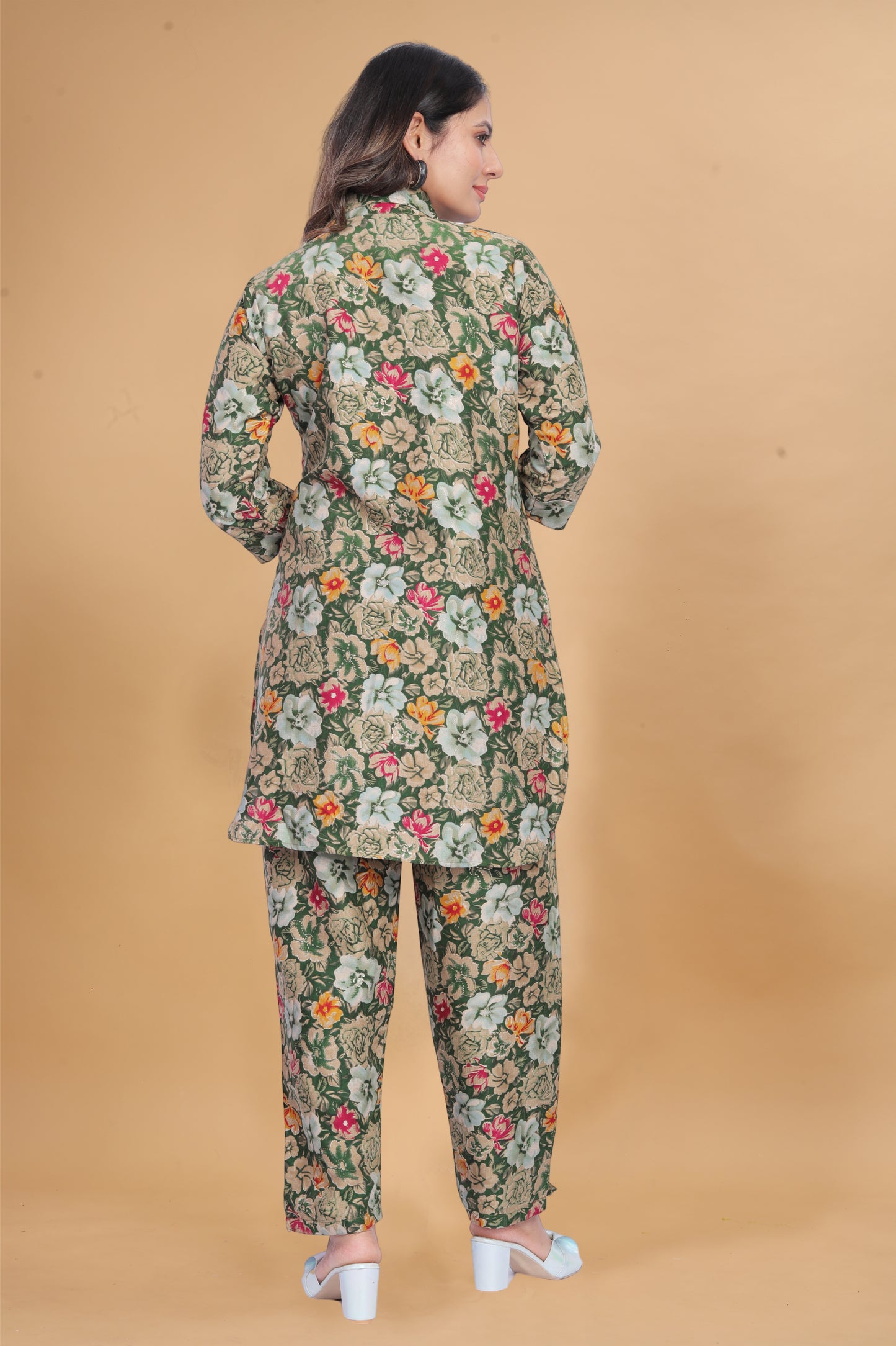 Light Green Floral Print Co-Ord Set for Women – Stylish & Trendy