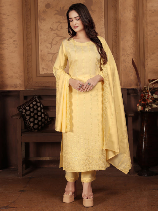 Yellow Embroidered Sequinned Kurta Set with Dupatta – Elegant Ethnic Wear for Women