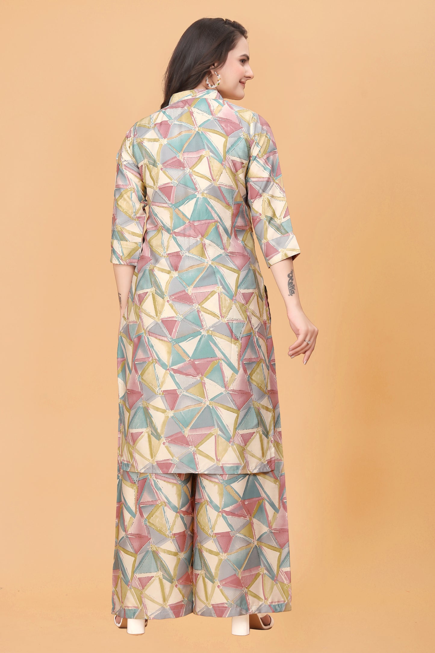 Pink Geometric Print Kurta Palazzo Set in Rayon – Vibrant & Stylish