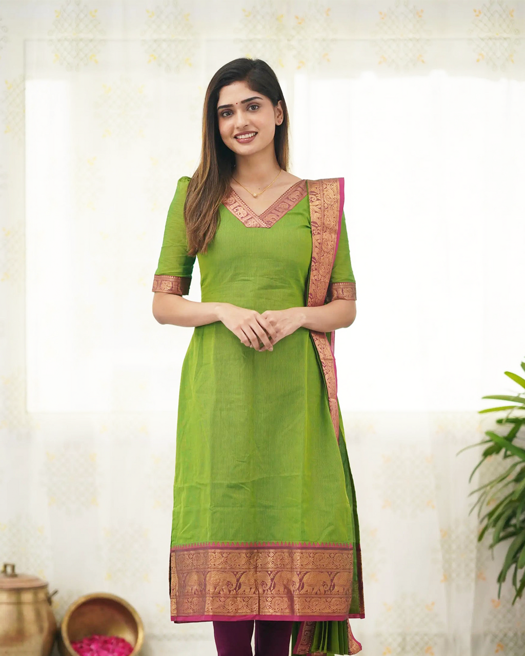 Parrot Green Kanchi Cotton Kurti with Contrast Dupatta