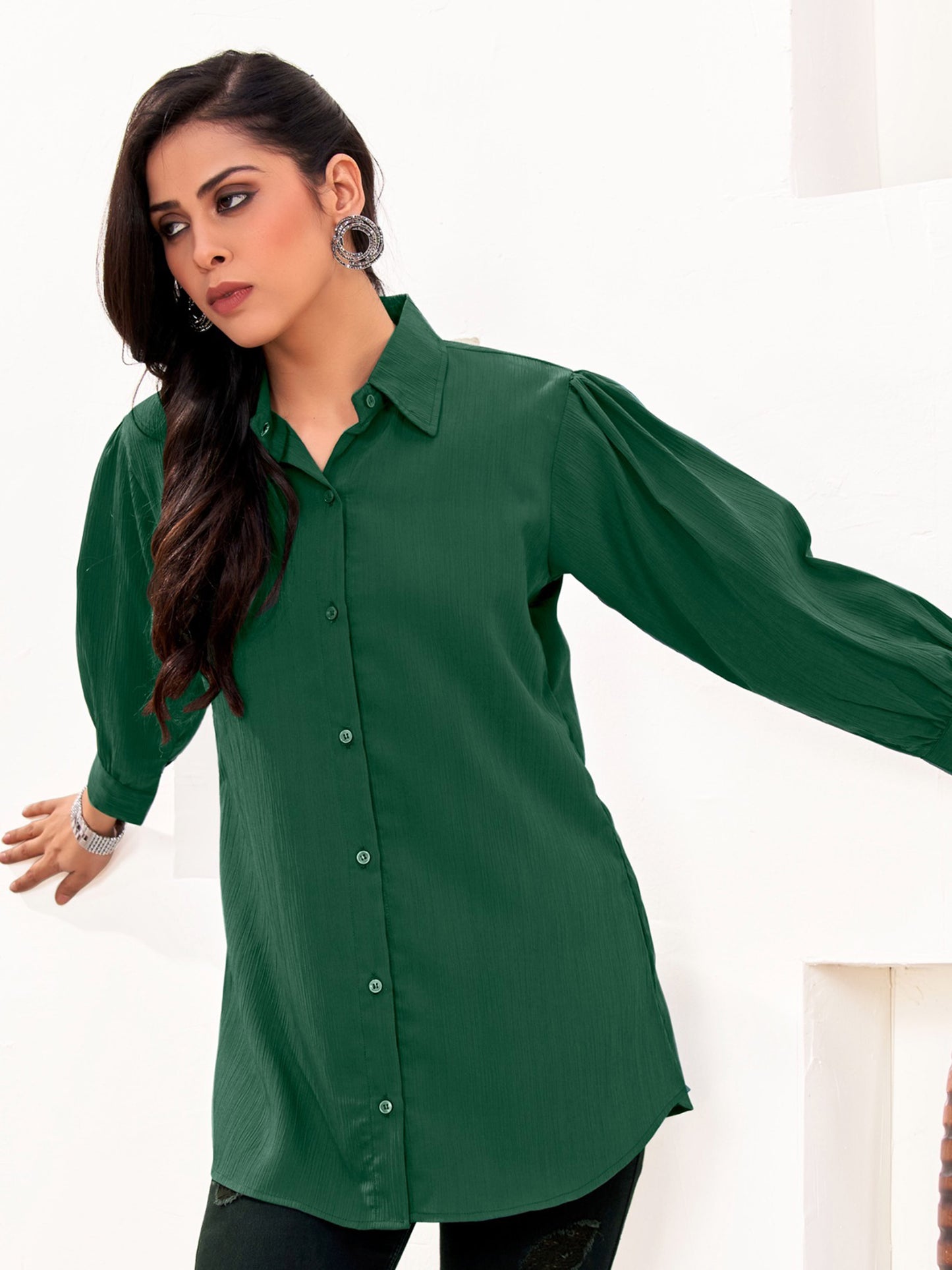 Green Office-Ready Women’s Cotton Shirt – Stylish & Breathable