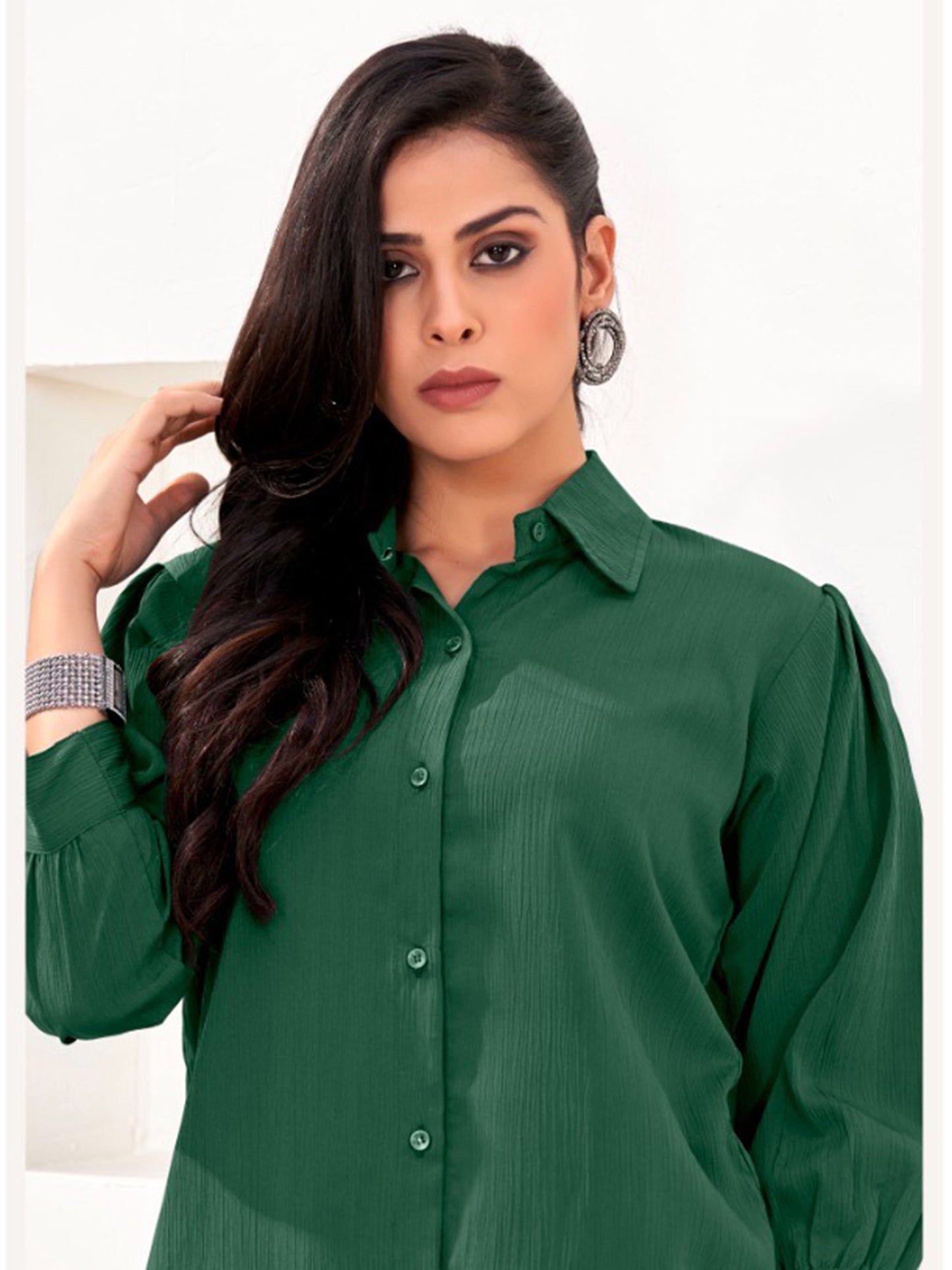 Green Office-Ready Women’s Cotton Shirt – Stylish & Breathable