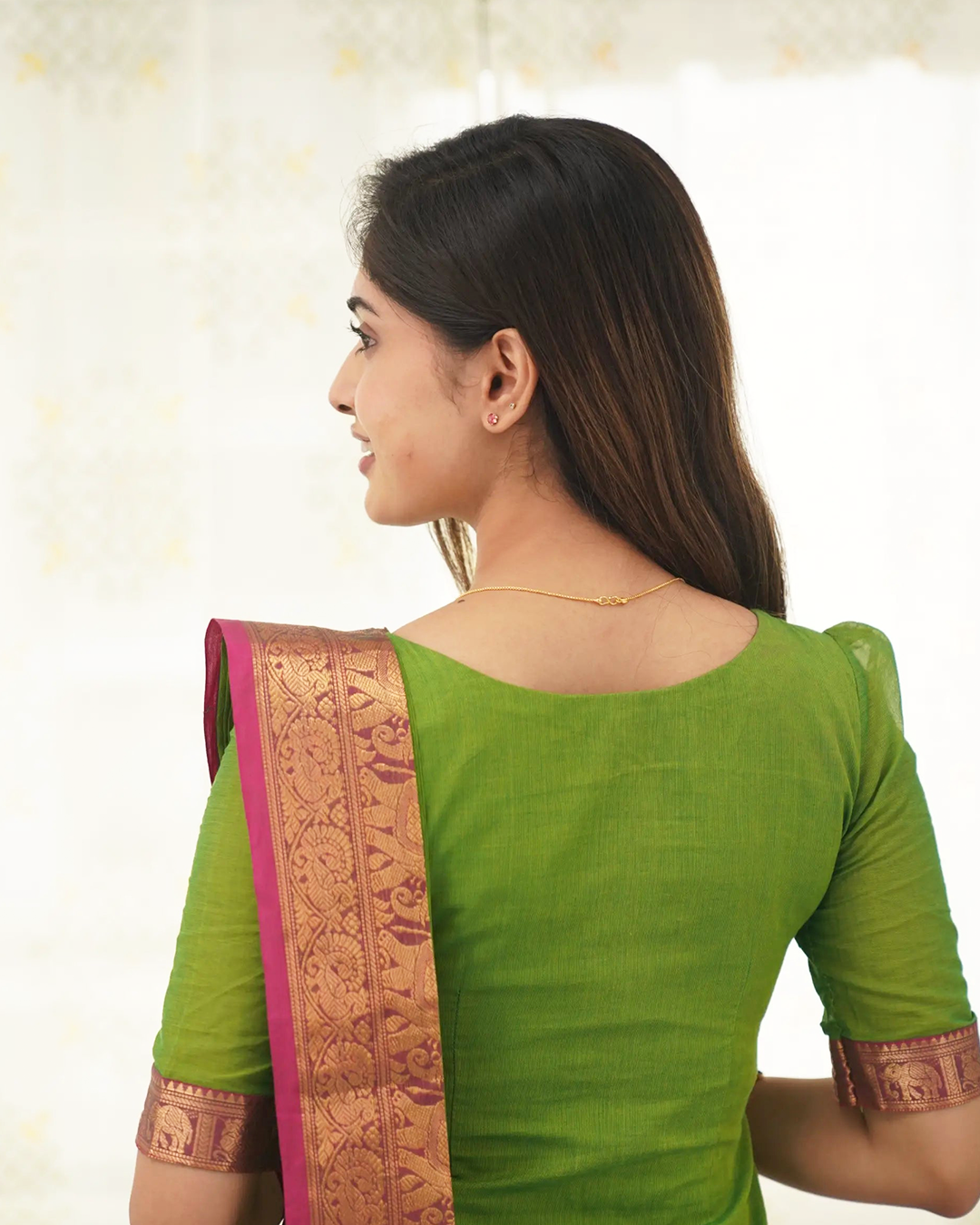 Parrot Green Kanchi Cotton Kurti with Contrast Dupatta
