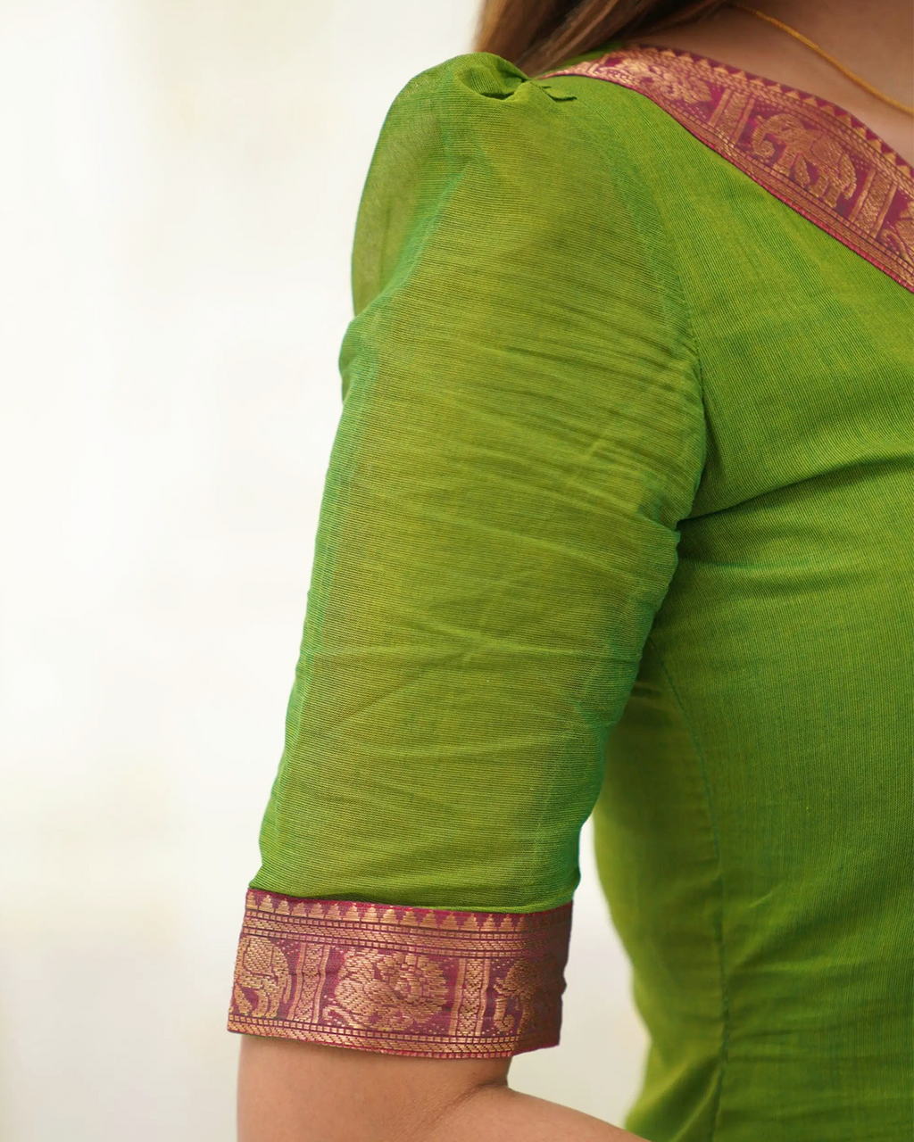 Parrot Green Kanchi Cotton Kurti with Contrast Dupatta