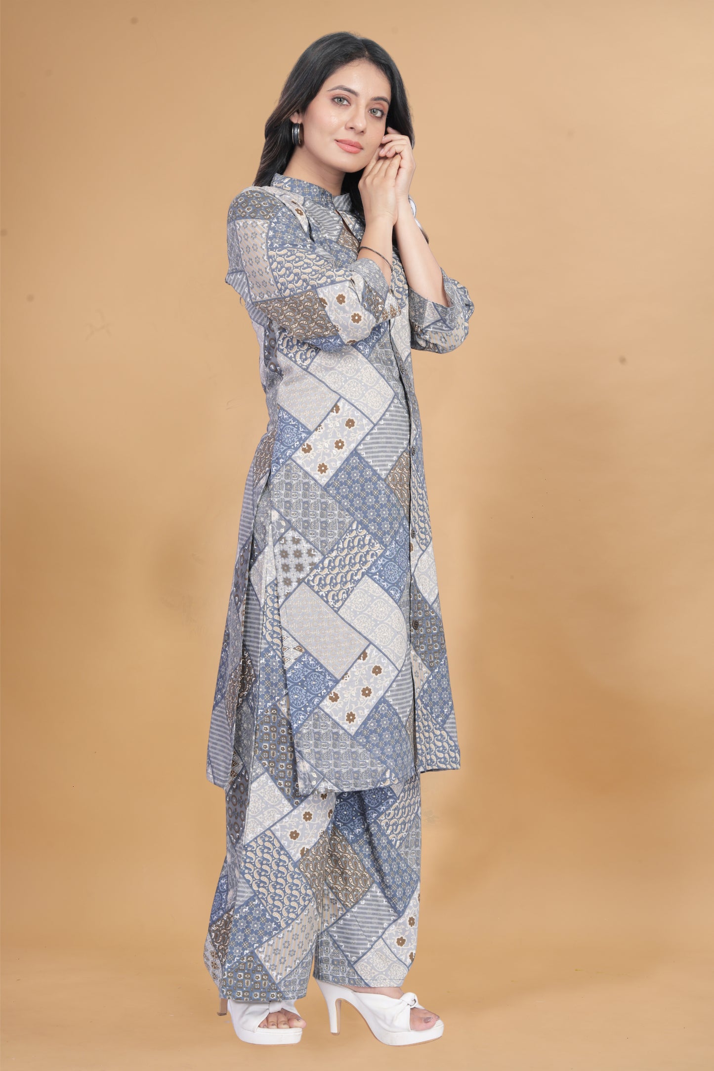 Grey Geometric Abstract Print Co-Ord Set in Muslin Fabric