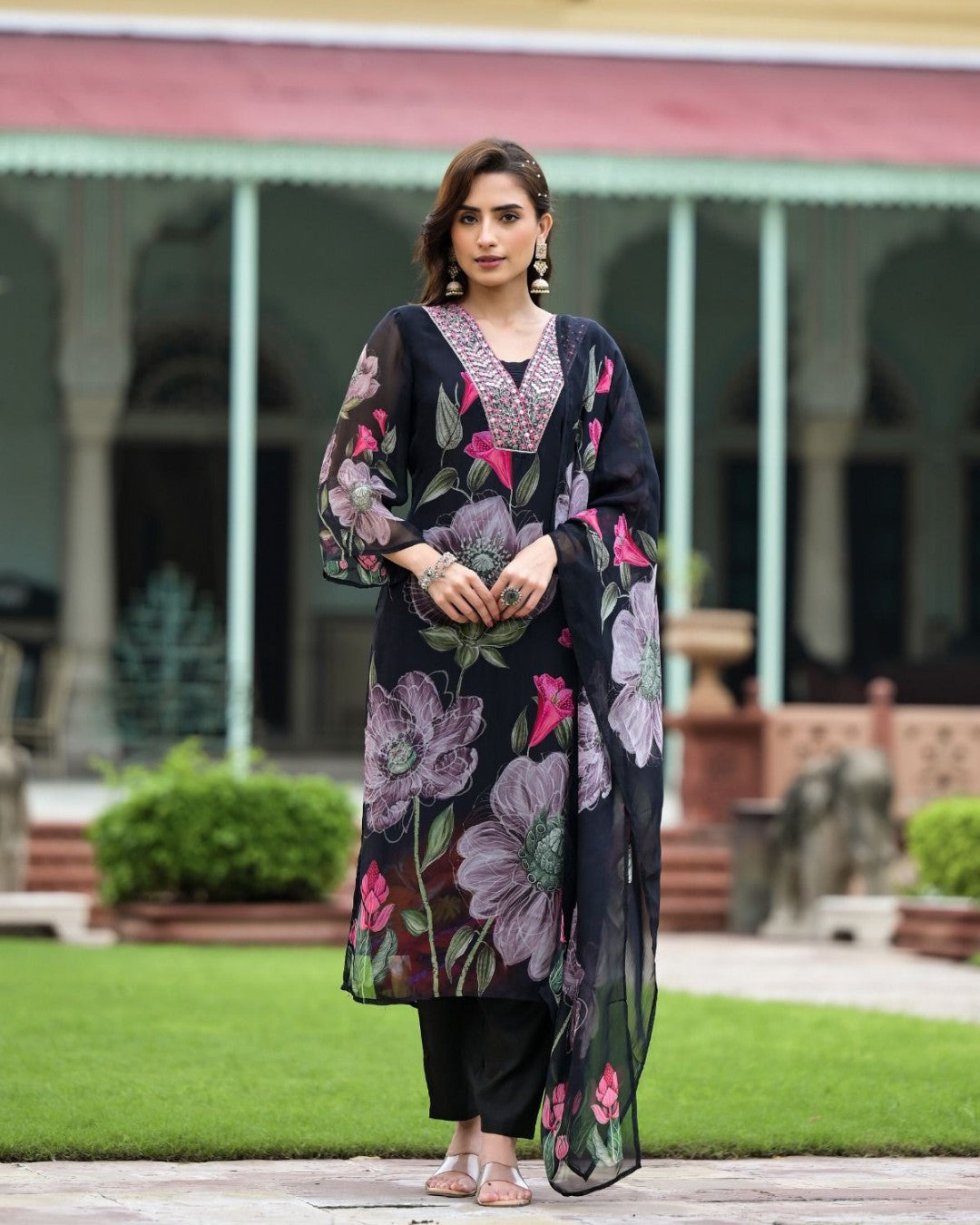 Black Floral Print Embroidered Yoke Kurta Set with Dupatta – Elegant Ethnic Wear for Women