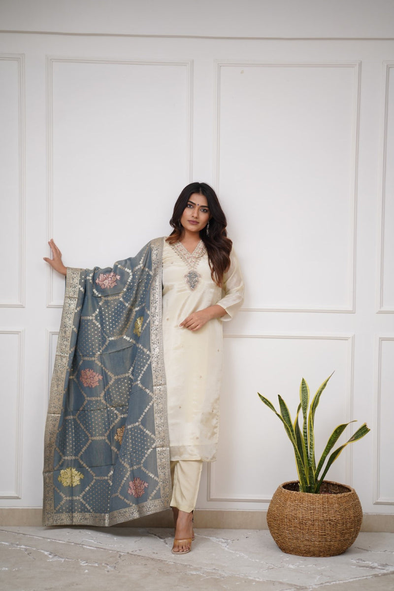 Women's Off-White Chanderi Kurta Set – Viscose Fabric, Sequins Embroidery, with Dupatta