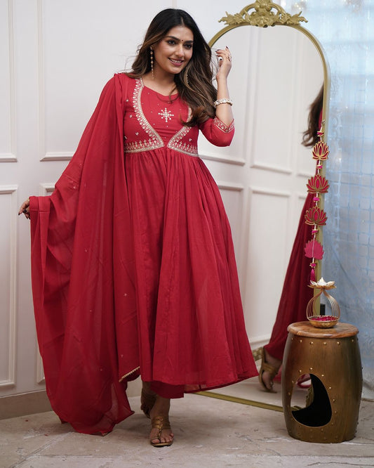 Elegant Red Embroidered Anarkali Kurta Set with Dupatta – Traditional Ethnic Wear for Women