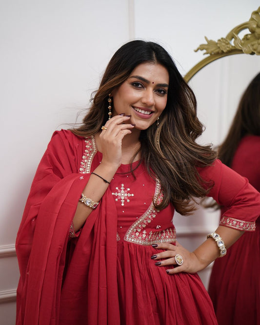 Elegant Red Embroidered Anarkali Kurta Set with Dupatta – Traditional Ethnic Wear for Women