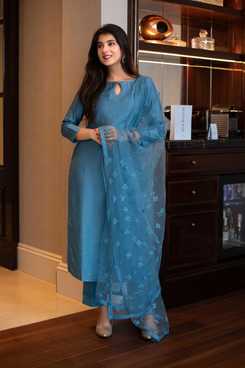 Chinon Kurta Set with Embroidered Organza Dupatta