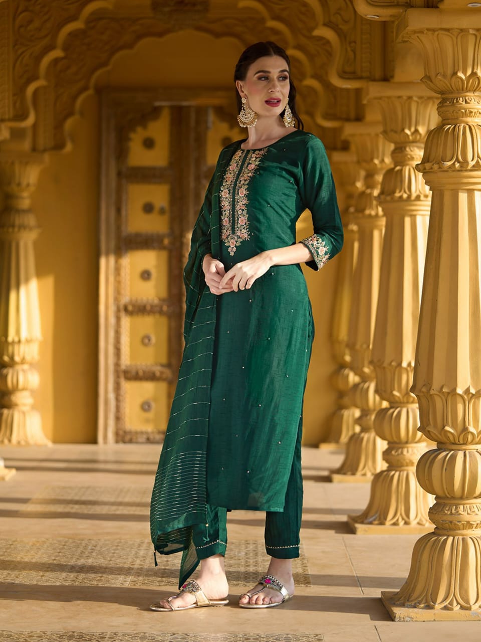 oyal Emerald Embroidered Roman Suit Set with Chanderi Dupatta