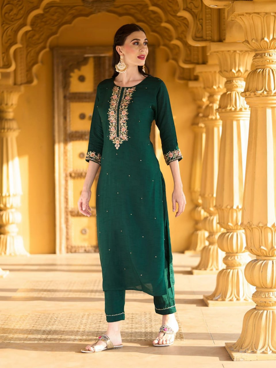 oyal Emerald Embroidered Roman Suit Set with Chanderi Dupatta