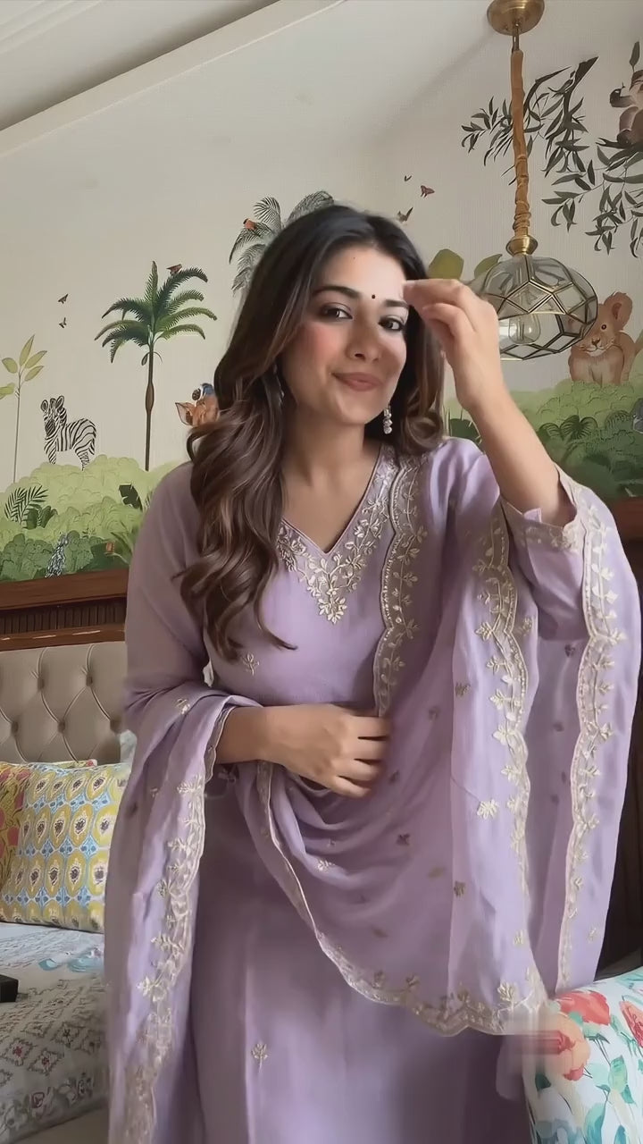 Lavender Embroidered Reyon Slub Suit Set with Chanderi Dupatta